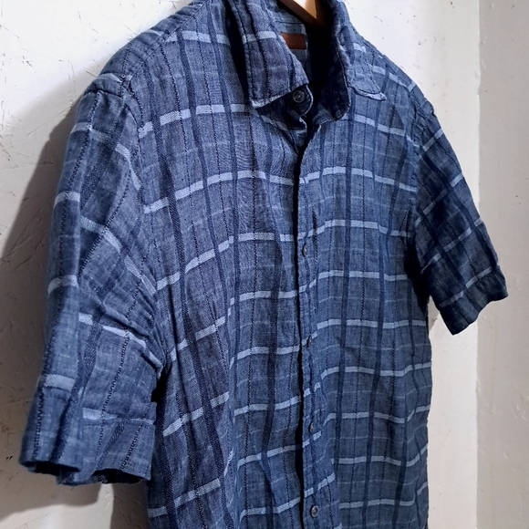 Perry Ellis | Blue Plaid Men's button up collared Shirt - Picture 3 of 8